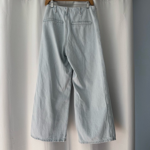 Zara Jeans Woman’s 6 Light Wash -High Waisted-Button Fly -Wide Leg Crop - Picture 4 of 9